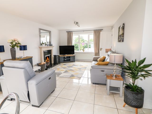 12 Hillview - 1109418 - photo 5