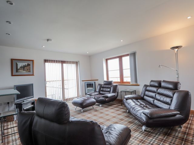 Lossiemouth Bay Cottage - 1109447 - photo 3