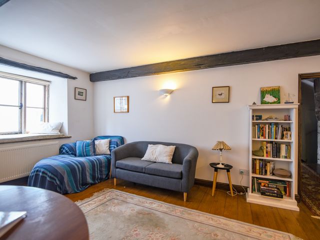 Apt 1 44/45 Coombe Street - 1110876 - photo 4