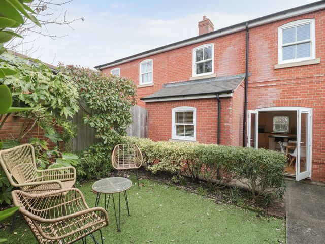 9A Wick Lane - 1110889 - photo 2