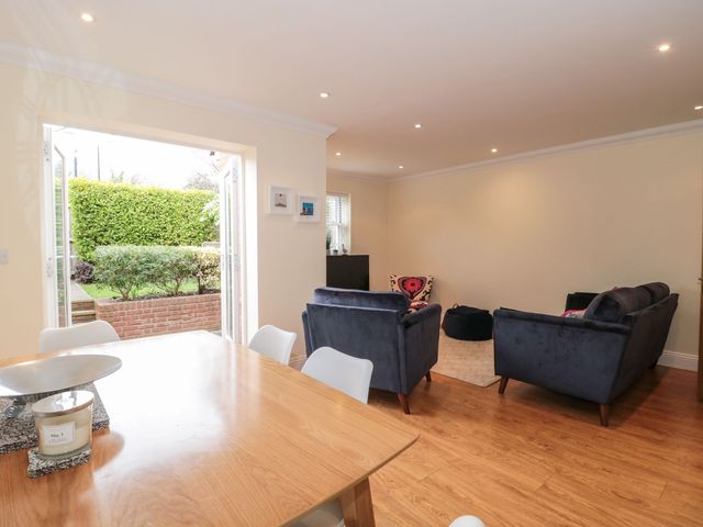9A Wick Lane - 1110889 - photo 4