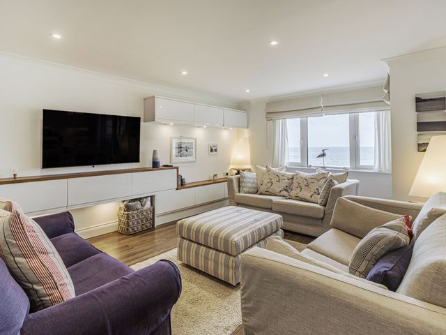 Apartment 18, Burgh Island Causeway - 1111026 - photo 3