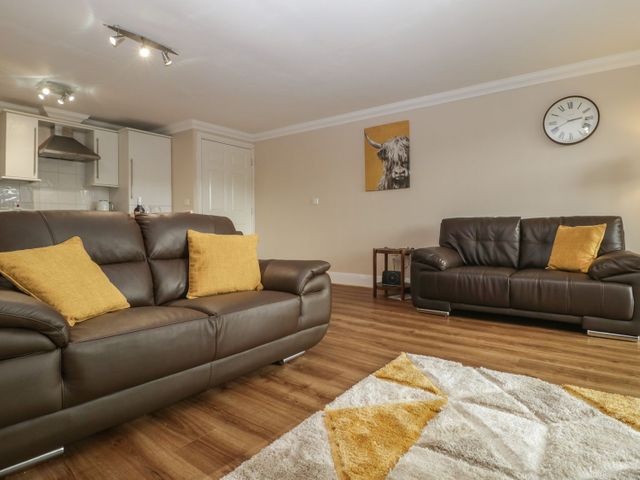Townbridge Apartment - 1111030 - photo 4