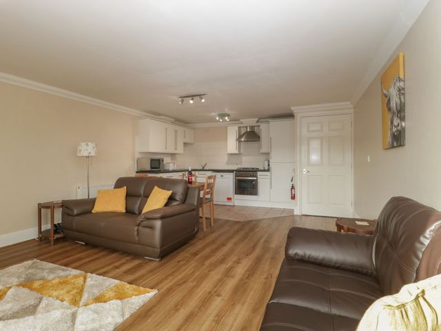 Townbridge Apartment - 1111030 - photo 5