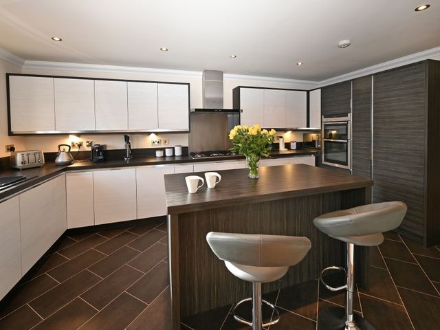 Inverness City Apartment - 1111530 - photo 2