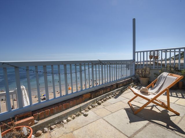 Bell Cliff House - 1111805 - photo 2