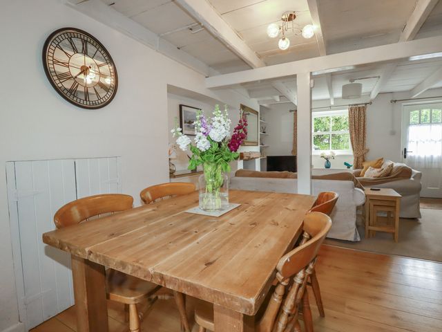 Gwynn Cottage - 1112389 - photo 4