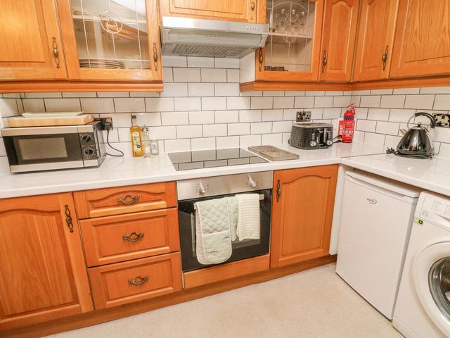 No. 2 The Mews - 1112839 - photo 5