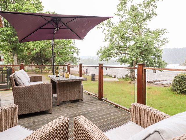 Loubi's Lakeside Lodge - 1112900 - photo 3