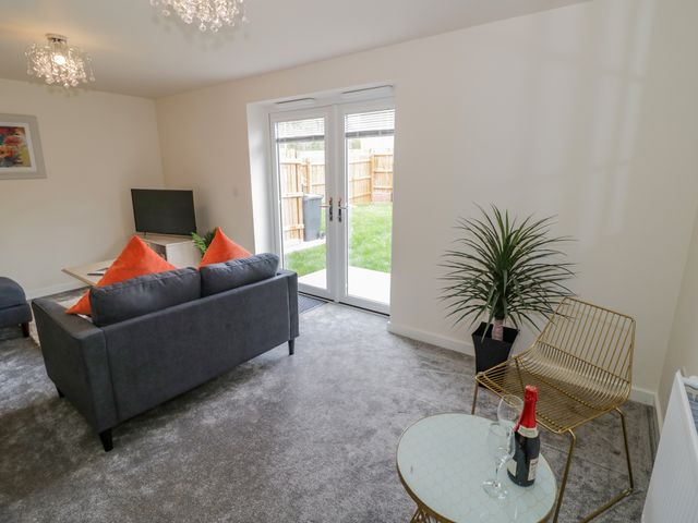 23 Moat House Close - 1113289 - photo 5