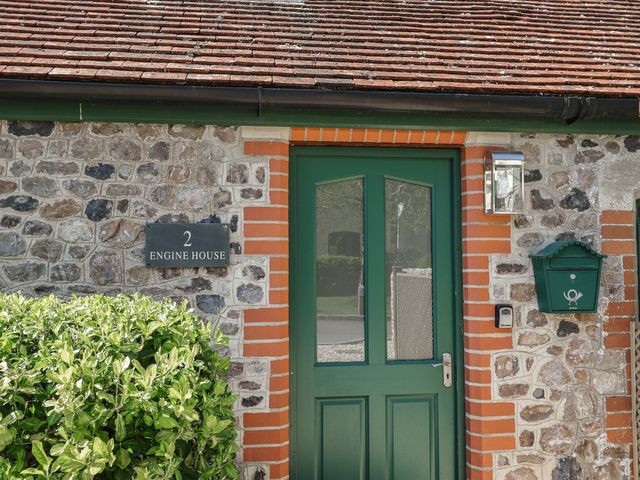 2 Engine House - 1113969 - photo 2