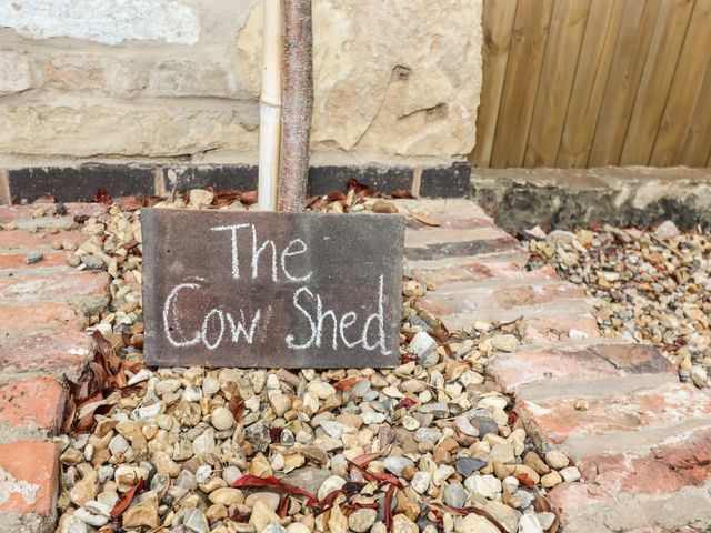 The Cow Shed at Pear Tree Farm - 1114108 - photo 2