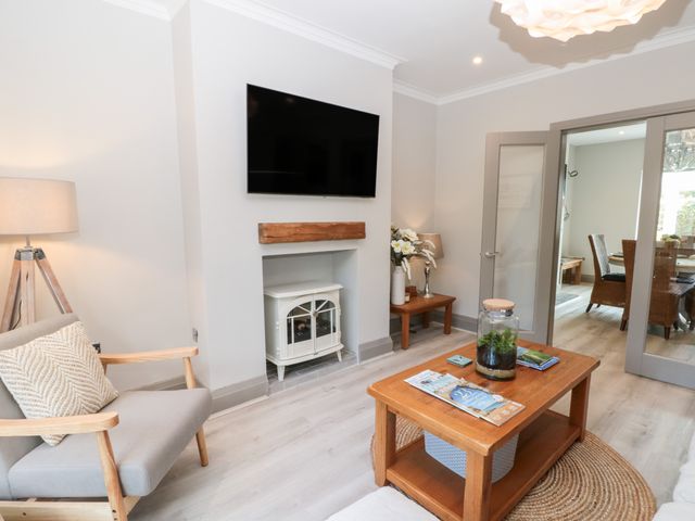 41 Chatsworth Gardens - 1114348 - photo 4