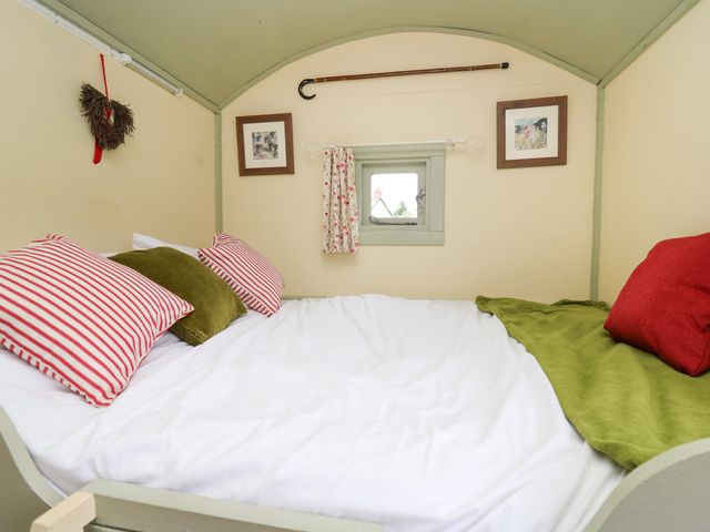 Sweet Briar Shepherds Hut - 1114577 - photo 4