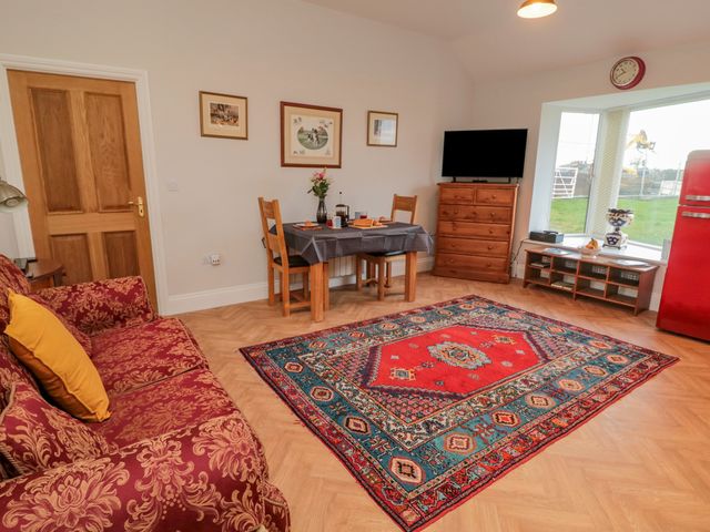 High Barns Cottage - 1115212 - photo 4
