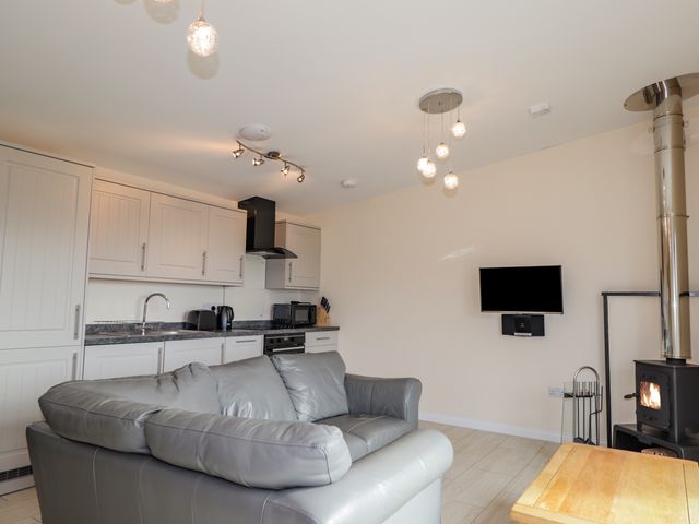 The Cabin - 1115428 - photo 4