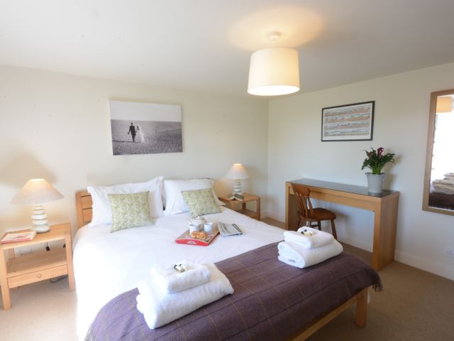 Pebble Beach Cottage, Aldeburgh - 1116828 - photo 4