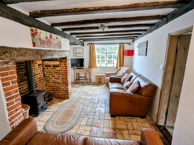 1 Grange Cottages, Westleton - 1116846 - photo 3