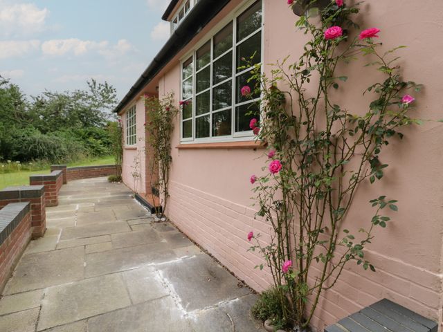 Ash Tree Cottage, Aldringham - 1116866 - photo 3