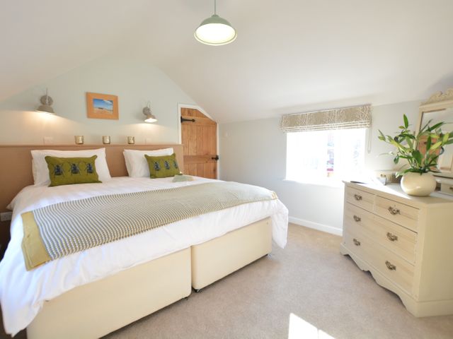 Little Turnpike Cottage, Melton - 1116908 - photo 4