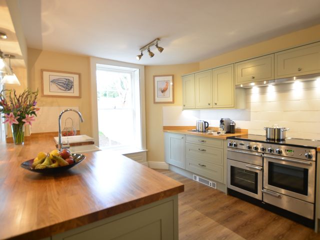 Henstead Hall - 1116949 - photo 2