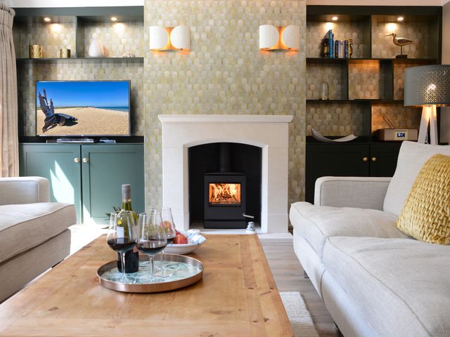 The Red Brick House, Aldeburgh - 1116989 - photo 2