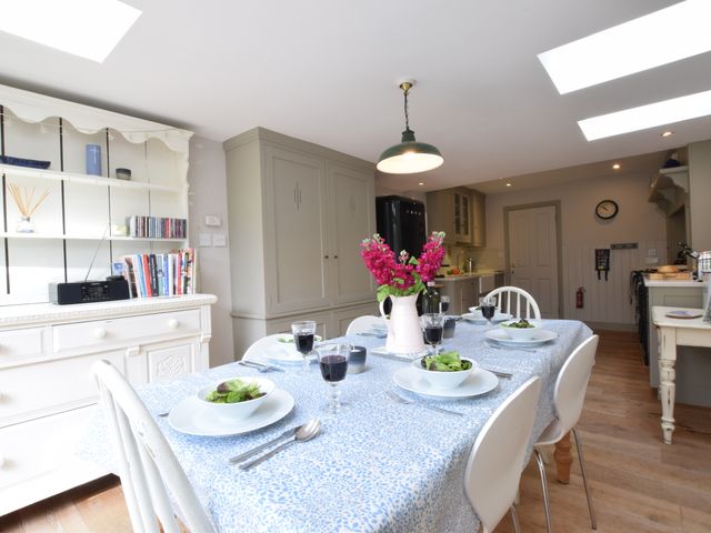 15 Victoria Street, Southwold - 1117064 - photo 2
