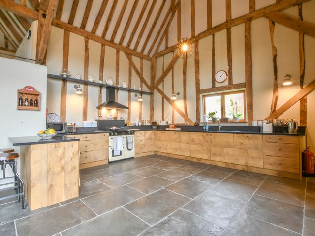 Halcyon Barn, Wissett - 1117112 - photo 4