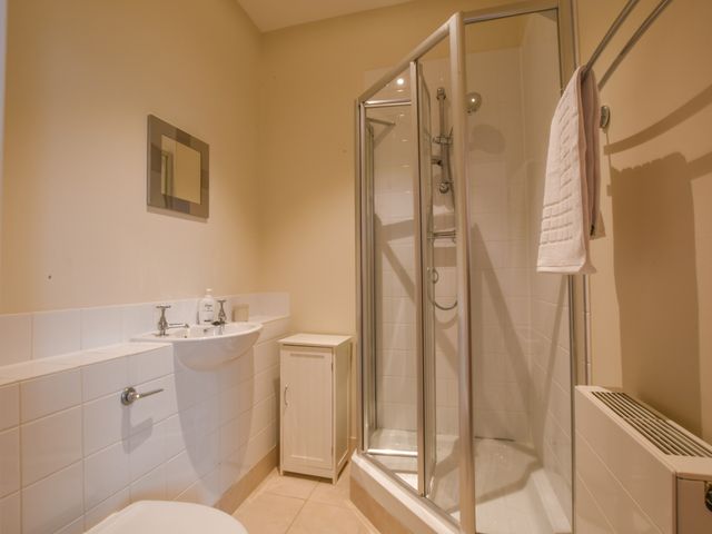 1 Eversley Court, Southwold - 1117114 - photo 5