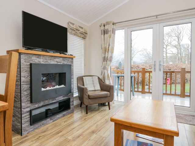 8 Woodlands - 1117674 - photo 3