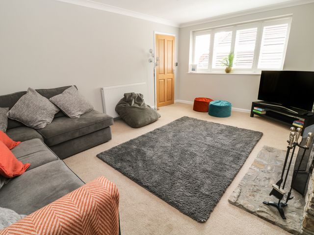 1 Old Farm Court - 1118219 - photo 3