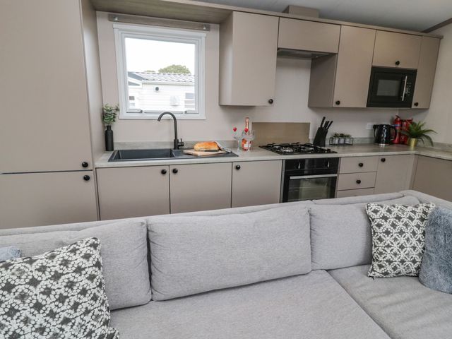 Plot 18 Meadow View - 1119307 - photo 5