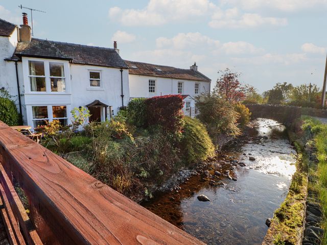 Brookside Cottage - 1120730 - photo 1 