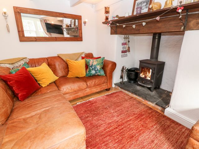 Honeysuckle Cottage - 1120769 - photo 2