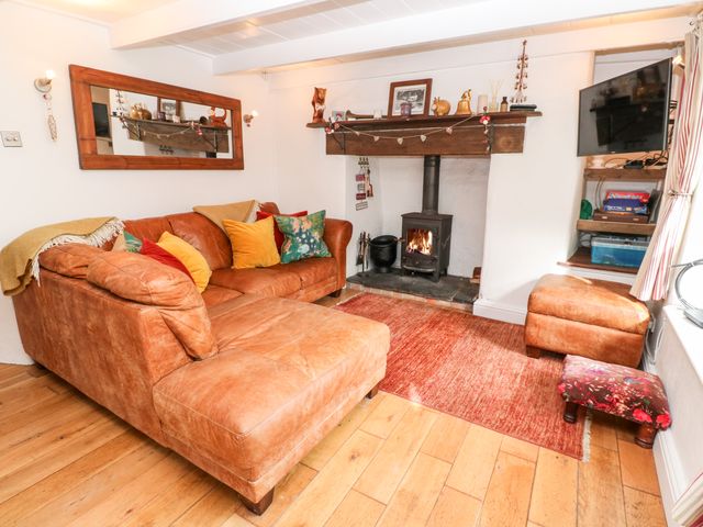 Honeysuckle Cottage - 1120769 - photo 3
