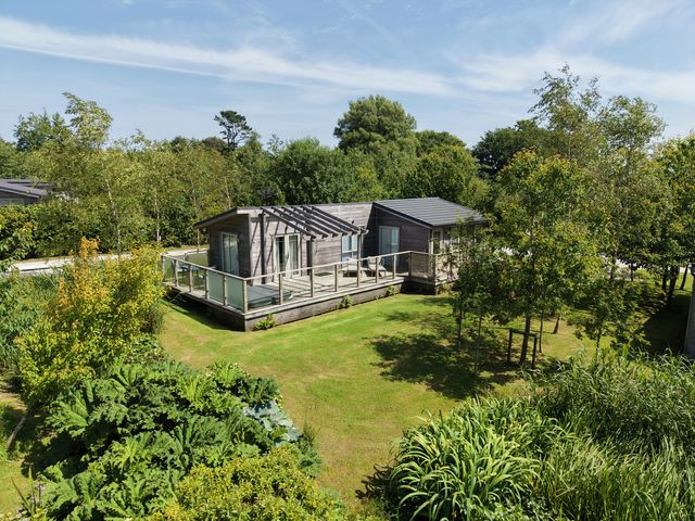 6 Southern Place - 1121176 - photo 2