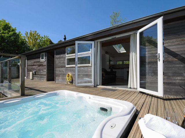 5 Meadow Retreat - 1121213 - photo 1