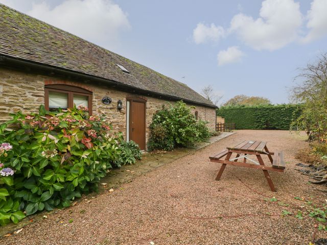 Clover Patch Cottage - 1121500 - photo 2
