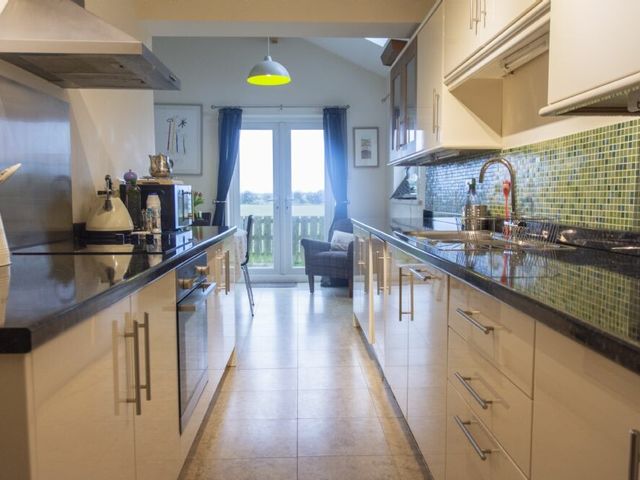 Our Story Cottage - 1122047 - photo 4