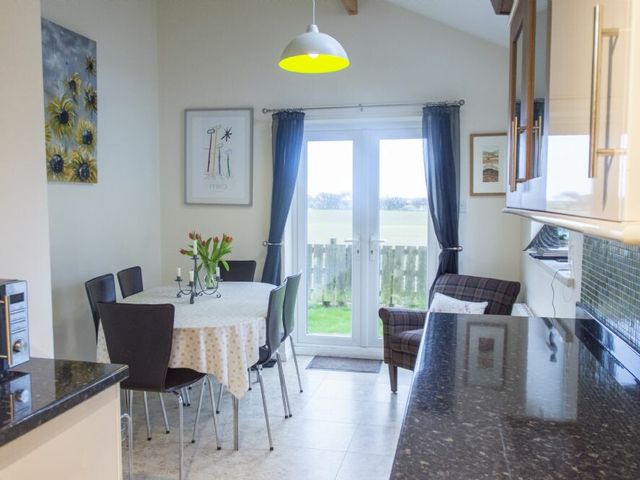 Our Story Cottage - 1122047 - photo 5