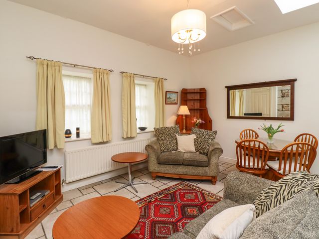Glebe Cottage - 1122142 - photo 4