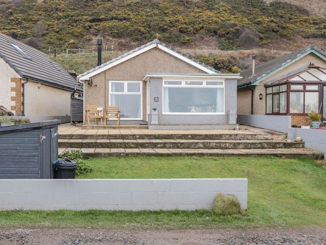 The Chalet - 1122737 - photo 2