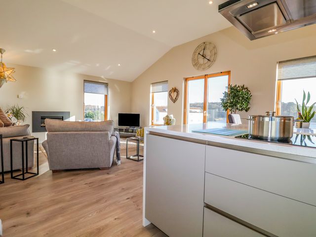 The Penthouse - 1122793 - photo 3
