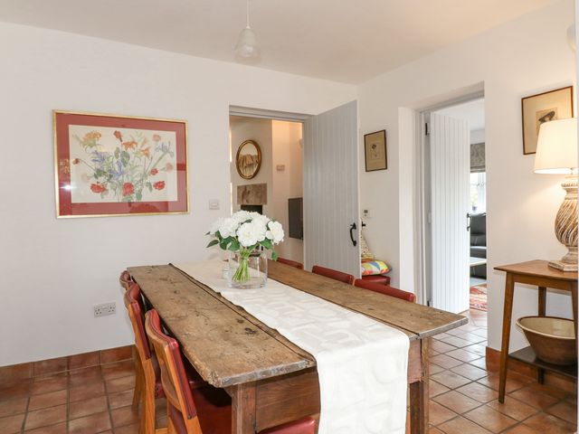 Highfield House - 1122830 - photo 2