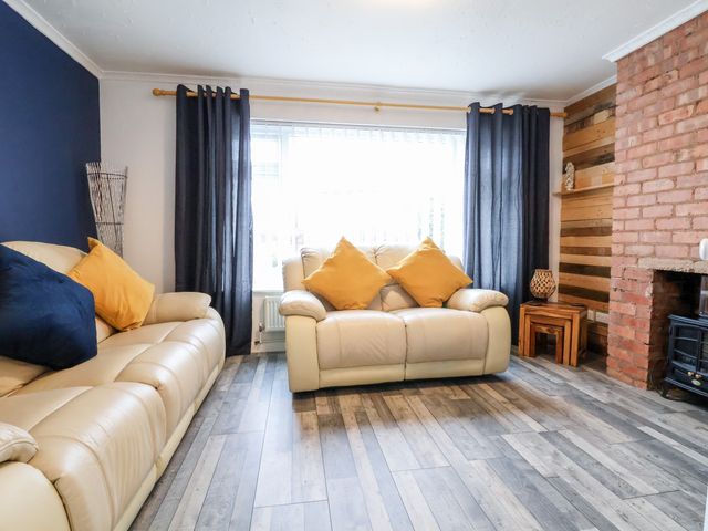 17 Third Avenue - 1122916 - photo 2