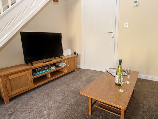 66 Dale Grove - 1123727 - photo 4