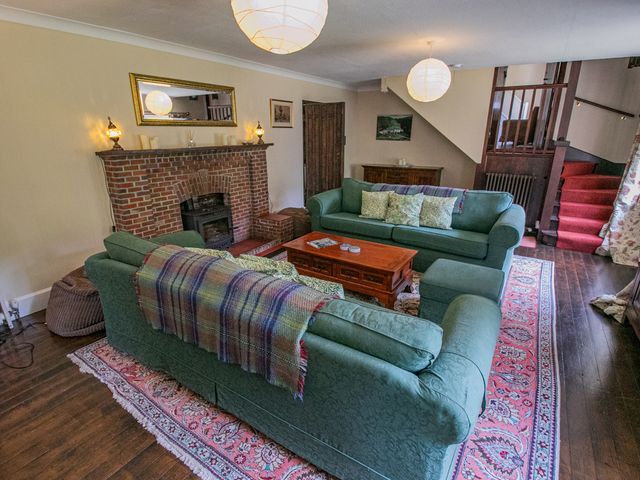 Primrose Spinney - 1124526 - photo 3