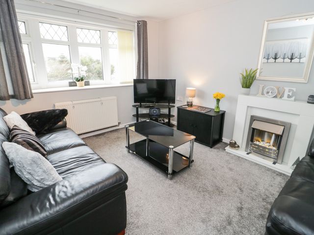 17 Ffordd Gwenllian - 1124657 - photo 3