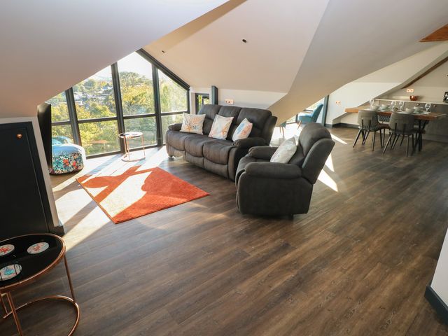 11 Brython Place - 1124790 - photo 5