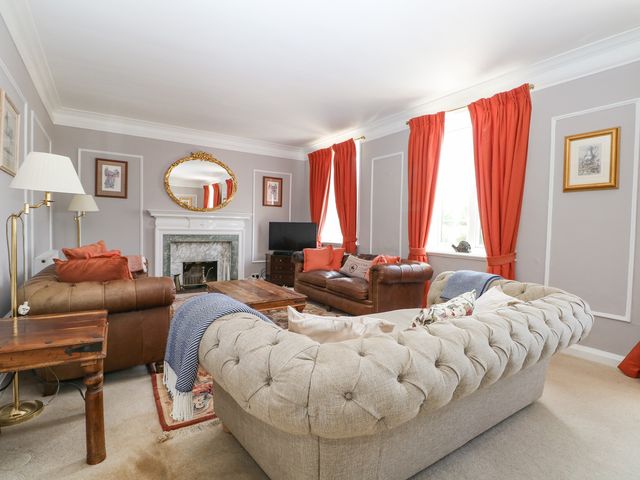 Coombe Place House - 1124828 - photo 5